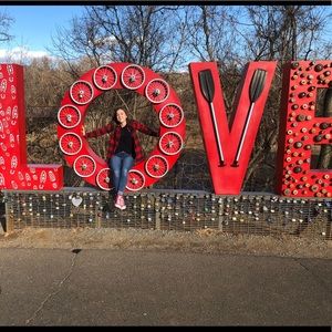 Meet your Posher, Jade